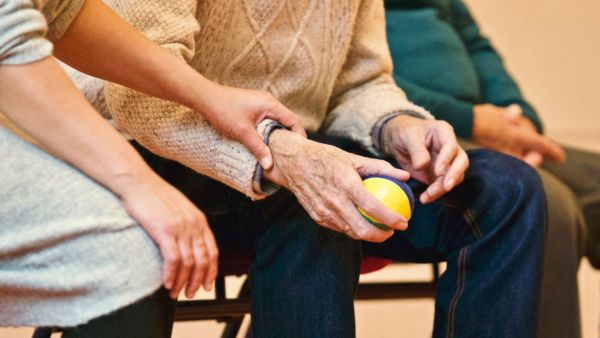 Avis 2020 : domicile fiscal d’une personne en maison de retraite