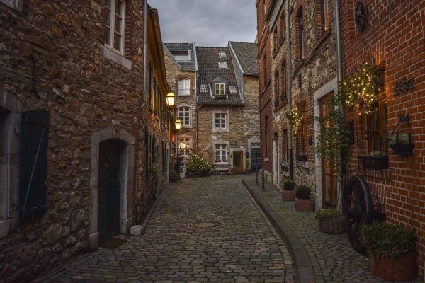 Les solutions : abattement d’impot pour les plus de 65 ans