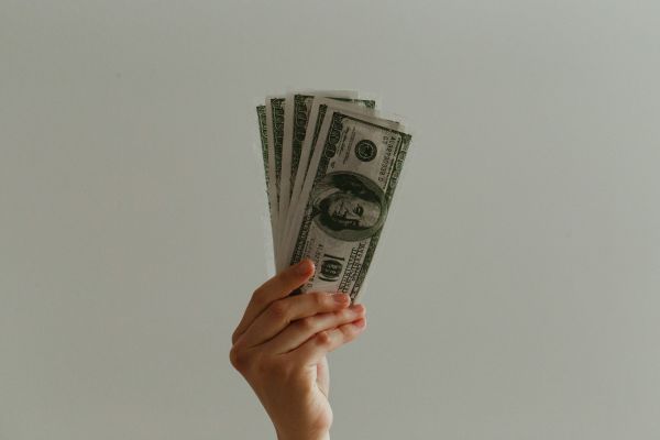 Les solutions : investir 10 000 euros
