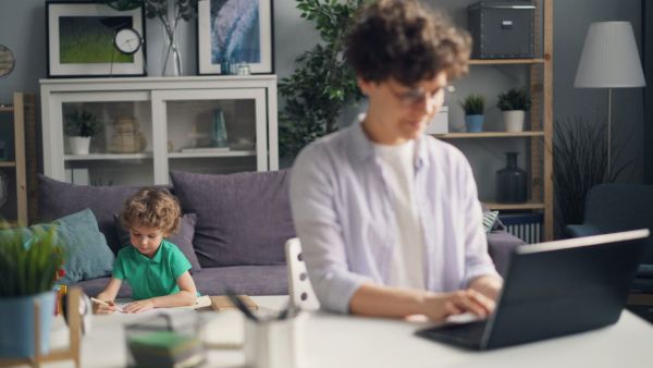 Les solutions : travail à domicile sans investissement